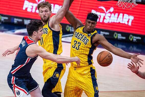 דני אבדיה מצנסה לעשות הגנה, הליה // צילום: אי-פי