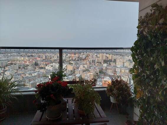 לא מתמודד היטב עם תנאי תאורה קשים // צילום: ינון בן שושן