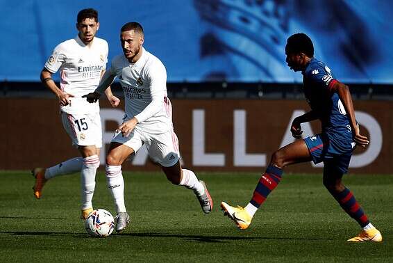 הזאר מטייל ברחבה. השער שפתח את המשחק // צילום: אי-פי