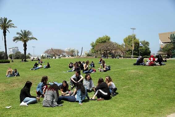 סטודנטים באוניברסיטת תל אביב, ב-2018 // צילום: גדעון מרקוביץ'