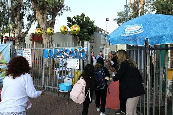 עלייה במספר החולים במערכת החינוך. למצולמים אין קשר לכתבה // צילום ארכיון: מישל דוט קום