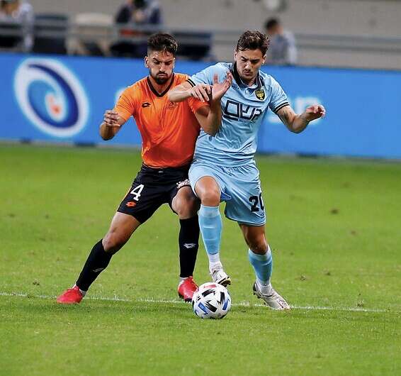 שועה מול מזור, הערב בבלומפילד // צילום: אלן שיבר