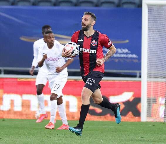 קפילוטו לאחר השער המצמק של הפועל חיפה, הערב // צילום: דני מרון