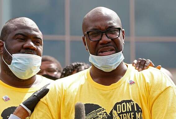 אחיו של פלויד, פילוניס // צילום: אי.פי.איי