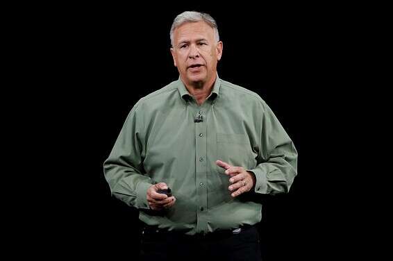 פיל שילר // צילום: רויטרס