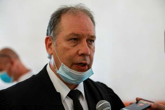 מגיש העתירה, עורך דין אילן בומבך // צילום: אורן בן חקון