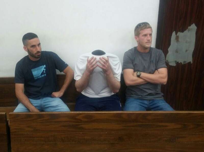 החשוד ברצח, ישראל קטון, בביהמ"ש. הודה במעשים // צילום: יהושע יוסף