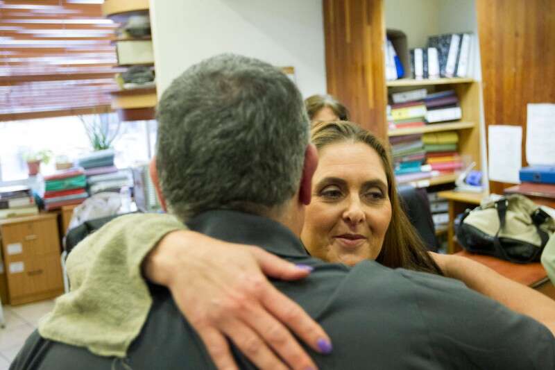 אביה של המתלוננת הראשונה ועורכת דינה אביטל בן נון // צילום: מישל דוט קום