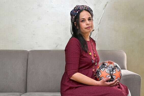 "הצלנו חיים". אביבה יוסף, אמו של יגל ז"ל // צילום: אפרת אשל