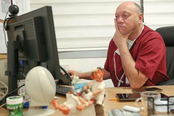 ד"א אבי ויסמן. "בשנה וחצי הקרובות לא יהיה חיסון" // צילום: מאור אלקסלסי