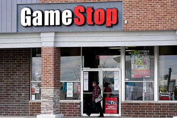 חנות של רשת gamestop צילום: איי.פי