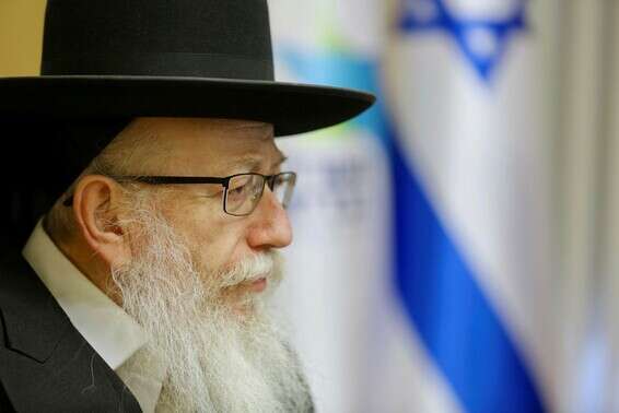 חוזר למשרד השיכון? // צילום: אורן כהן