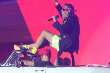 חוזרת לכרם: התערוכה של מירי פסקל