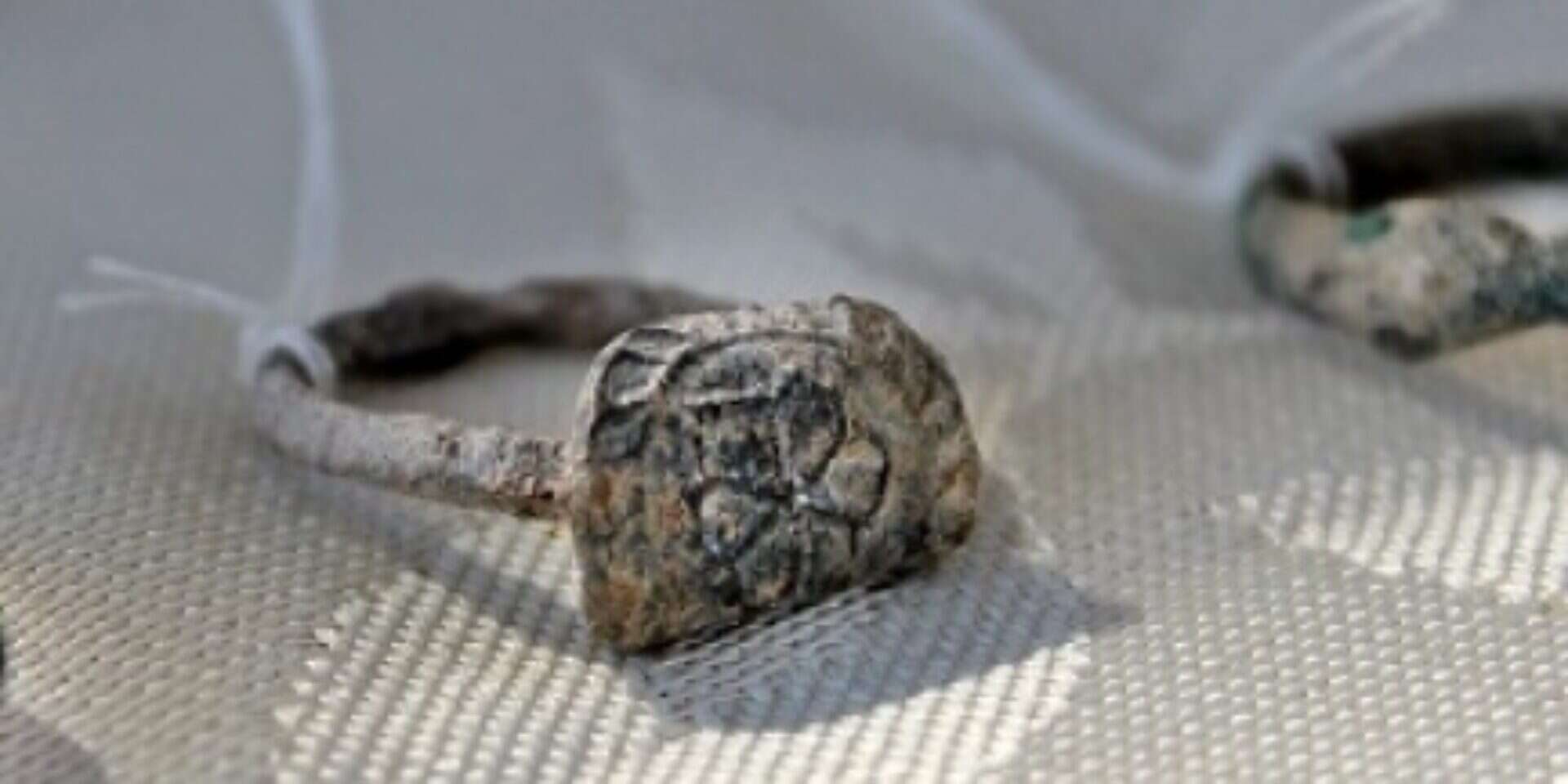 900 year-old jewelry found in Crusader castle