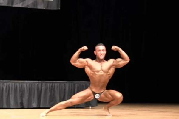 In love and in shape, a bodybuilding ex-Chabadnik