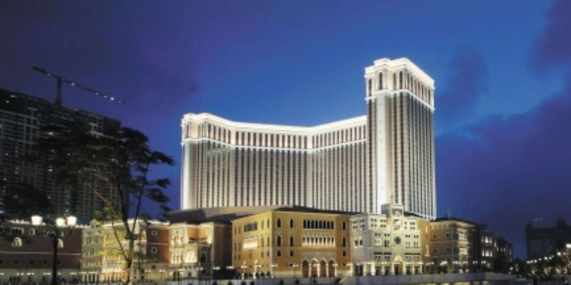 Iranian Hackers Hit Sheldon Adelson's Sands Casino in Las Vegas - Bloomberg