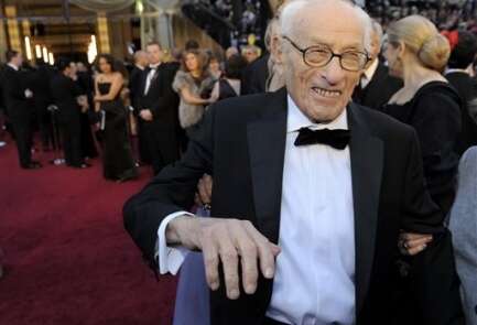 Actor Eli Wallach dies at 98