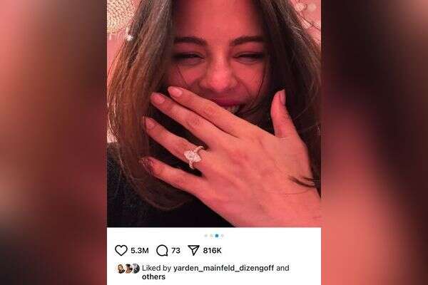 סלינה גומז מאורסת , מתוך חשבון האינסטגרם של סלינה גומז