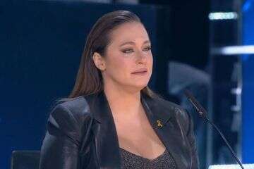 סערת קרן פלס: "פשוט אסור לי"