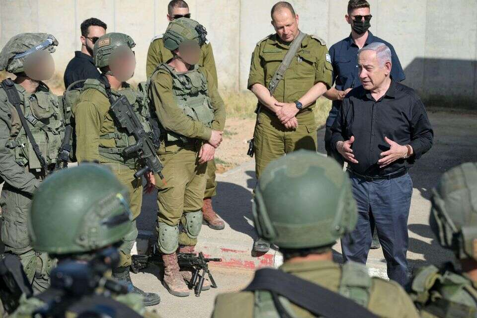 נתניהו עם חיילי המילואים בצאלים , מעיין טואף/ לע״מ