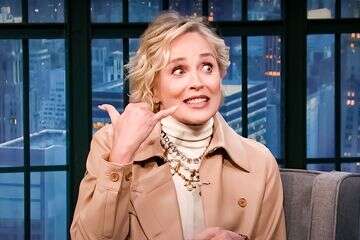 שרון סטון חושפת: שוב (!) בלי תחתונים