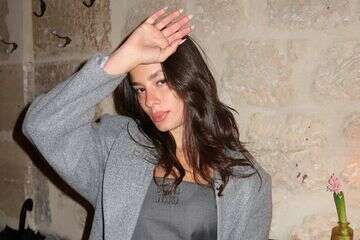 "זעזוע מוח ביומולדת שלי": הדרמה של הדר שירי