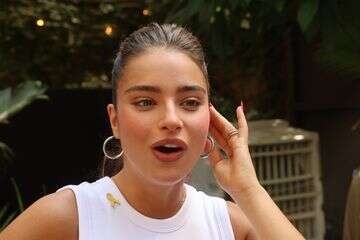 תמונות מרגשות: נועה קירל בסטודיו לשמלות כלה