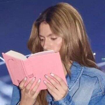 "עולם הבידור והאמונה - נראים עולמות מנוגדים"