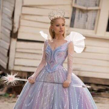 בתפקיד ה"מרשעת": הקורונה של אריאנה