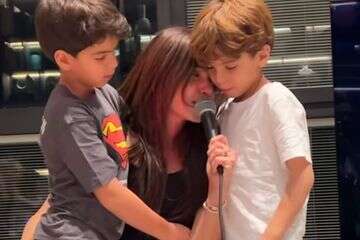 "זה מחריד": הצילומים מהחגיגה של מיכל הקטנה לילדיה עוררו סערה