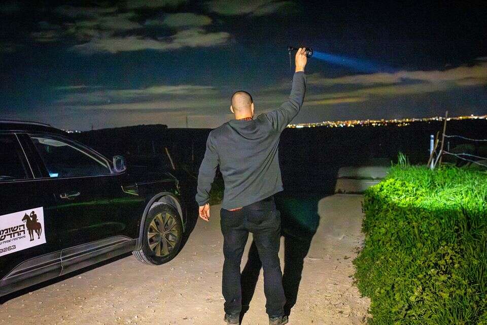 "הם רואים אותנו שומרים - וחוטפים צרבת"