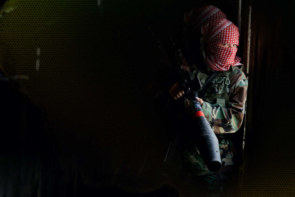 בראש של האויב: תכירו את "האדומות"